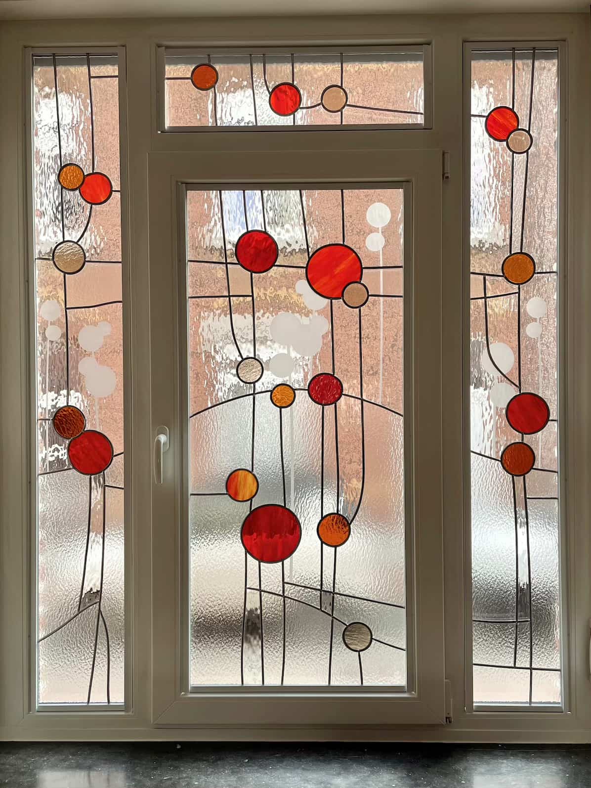 Vitraux décoratif fenêtre séjour.